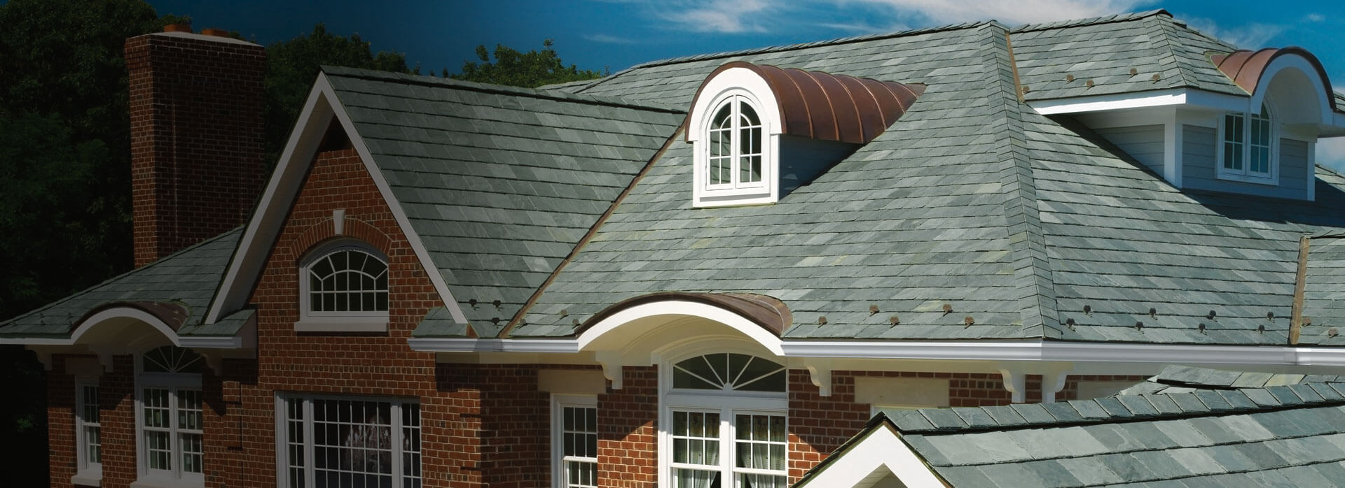 certified roof constructors in Tarzana